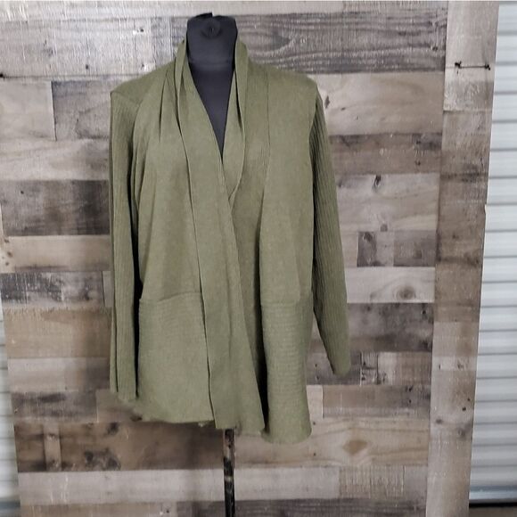 Olive green open front cardigan 3x - Picture 2 of 5